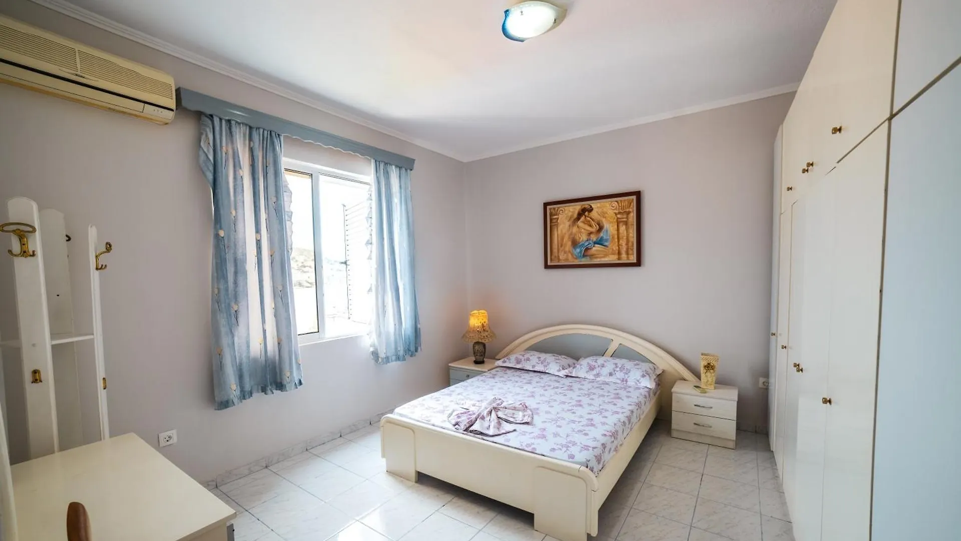 Saranda Estias Apartment